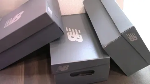 Cajas de zapatillas New Balance