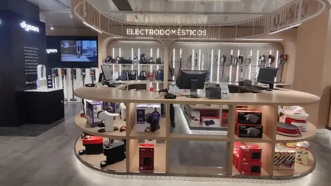Secci&oacute;n Electrodom&eacute;sticos del Centro Comercial El Corte Ingl&eacute;s Fray Luis de Le&oacute;n