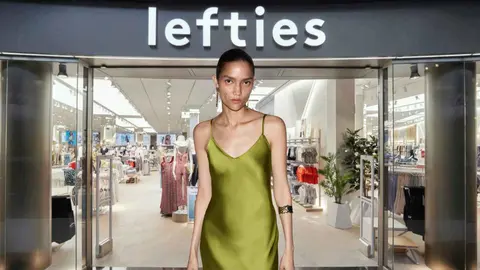 Vestido satinado de Lefties