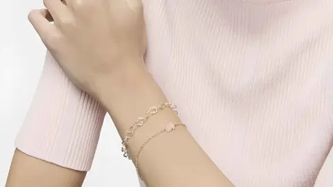 Pulsera con motivo de oso de cuarzo rosa colecci&oacute;n color de la marca Tous