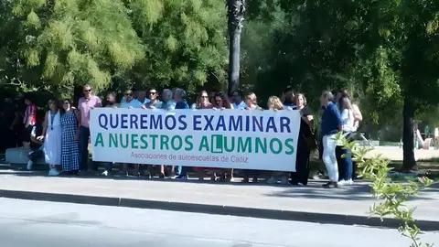 Concentraci&oacute;n de las autoescuelas de C&aacute;diz