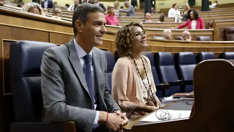 Pedro S&aacute;nchez y Mar&iacute;a Jes&uacute;s Montero