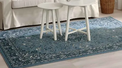 Alfombra de pelo corto de la serie VEDB&Auml;K de Ikea