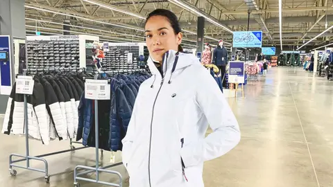 Chaqueta ligera tejido perforado Domyos de Decathlon