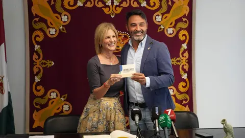 Mar&iacute;a Jos&eacute; Garc&iacute;a-Pelayo en San Isidro del Guadalete | Cristo Garc&iacute;a