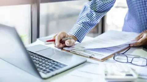 Andaluc&iacute;a vuelve a poner el foco en ayudar a los aut&oacute;nomos (1)