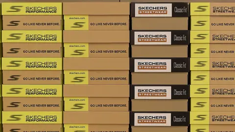 Los zapatos Skechers que compiten con Clarks y se convierten en tendencia