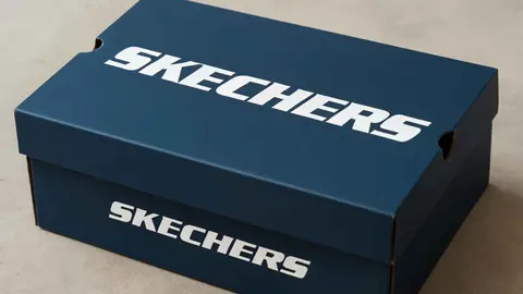 Caja de zapatillas Skechers