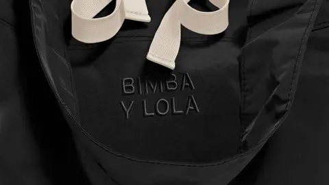 Bolso de hombro shopper grande nylon de Bimba y Lola en El Corte Ingl&eacute;s