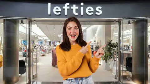 Una mujer a la moda frente a una tienda Lefties