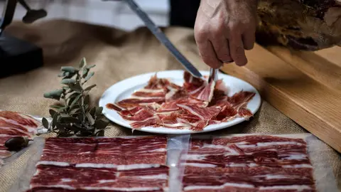 Jam&oacute;n ib&eacute;rico de bellota 100% pieza 8 kg de Redondo Iglesias en El Corte Ingl&eacute;s