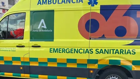 Una ambulancia del 061