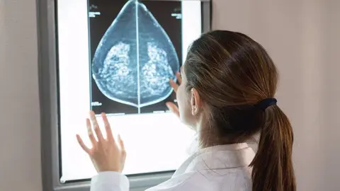 Andaluc&iacute;a ampliar&aacute; los recursos en la lucha contra el c&aacute;ncer