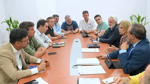 Reuni&oacute;n con los caseteros