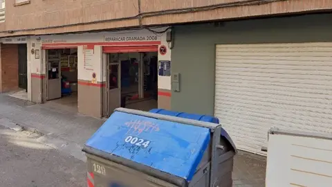 La calle donde se encuentra la vivienda en Granada