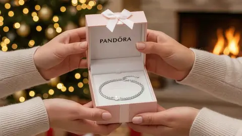 Pulsera de cuentas y perlas, colecci&oacute;n Pandora Timeless