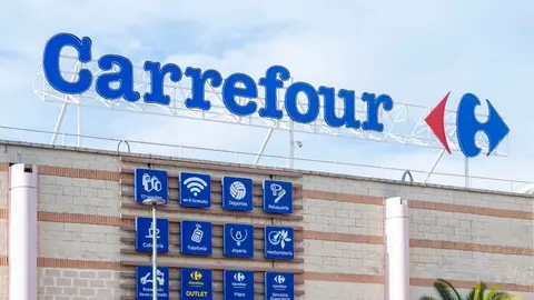 Tu pelo bien peinado y cuidado por solo 27 euros el secador i&oacute;nico de Carrefour que arrasa