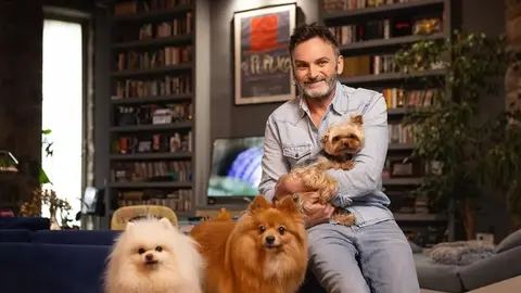 Fernando Tejero y sus perros