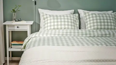 Funda n&oacute;rdica con funda de almohada EKTANDVINGE