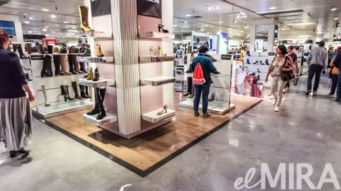 Secci&oacute;n de calzado de El Corte Ingl&eacute;s