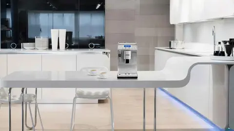 Cafetera superautom&aacute;tica De&acute;Longhi Autentica Plus ETAM29.620.SB