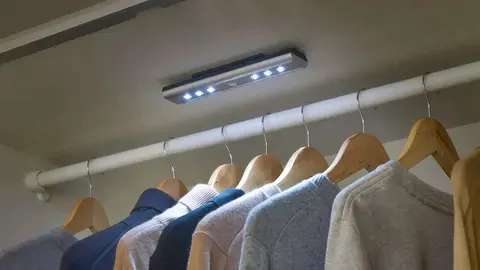 Cinta luminosa LED con sensor de movimiento, Livarno Home de Lidl