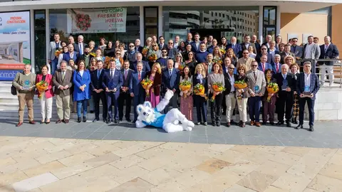 Comerciantes y trabajadores han recibido su pertinente reconocimiento en Huelva