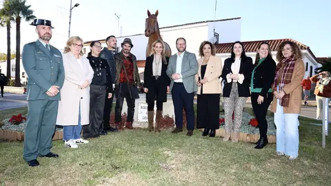 La presidenta de la Diputaci&oacute;n, Almudena Mart&iacute;nez, ha presidido la inauguraci&oacute;n en Castellar