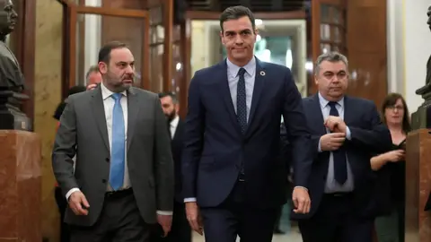 Pedro S&aacute;nchez, en una imagen de archivo junto a Jos&eacute; Luis &Aacute;balos y Santos Cerd&aacute;n