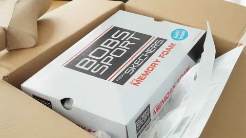 Caja de zapatillas de Skechers