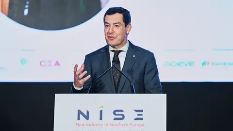 Juanma Moreno ha reclamado la posibilidad de transferir competencias a Andaluc&iacute;a | Salvador L&oacute;pez Medina