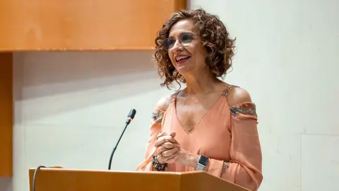 Mar&iacute;a Jes&uacute;s Montero vuelve a estar en el punto de mira del PP
