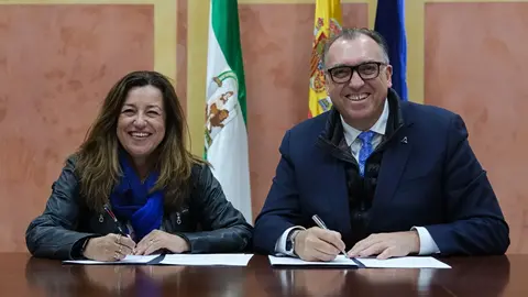 Firma del protocolo para fomentar e impulsar la Formaci&oacute;n Profesional en Andaluc&iacute;a