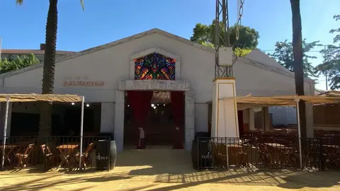 Caseta de la Hermandad de la Salvaci&oacute;n