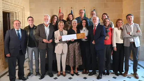 Compra de los terrenos de Asta Regia