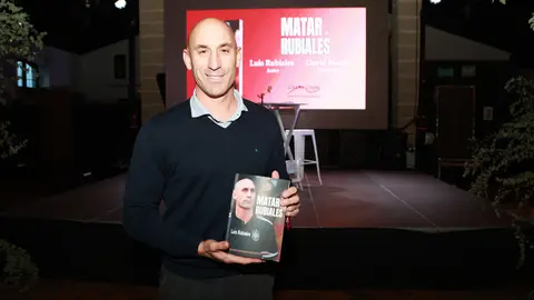 Luis Rubiales presenta su libro en Jerez | Cristo Garc&iacute;a