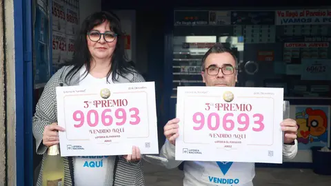 Administraci&oacute;n 'El Para&iacute;so' en Jerez da el tercer premio | Cristo Garc&iacute;a