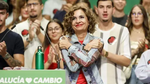 Montero busca ilusionar al electorado progresista en Andaluc&iacute;a