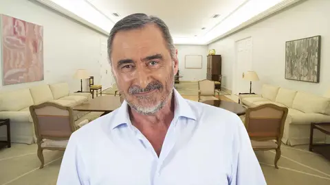 Carlos Herrera se&ntilde;ala que Donald Trump no bromea cuando dice que EEUU se va a quedar con Groenlandia por las buenas o por las malas