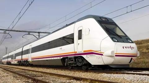 Un tren de media distancia