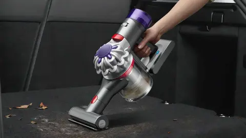 Aterriza en Carrefour el aspirador m&aacute;s eficiente y potente de Dyson descuento de m&aacute;s de 100 euros