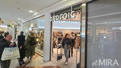 Los accesorios de Parfois que est&aacute;n resolviendo peinados y estilismos cotidianos - Parfois, CC &Aacute;rea Sur, Jerez