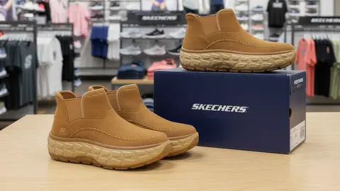 Skechers se reinventa y crea un nuevo modelo de botas con plataforma para ir c&oacute;moda y a la moda este invierno (1)