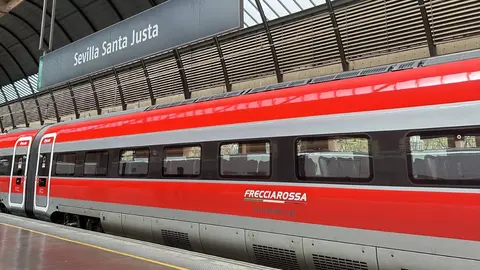 Tren Iryo en Santa Justa