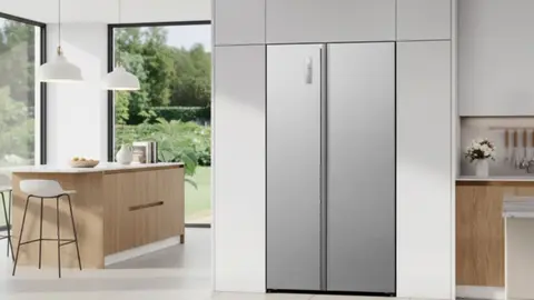 El frigor&iacute;fico americano m&aacute;s buscado en Carrefour est&aacute; rebajado con dos puertas, botellero y tama&ntilde;o XXL