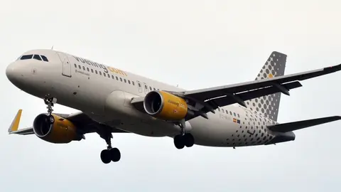 Avi&oacute;n de Vueling