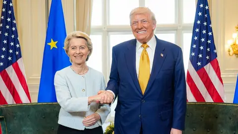 Ursula von der Leyen y Donald Trump llegan a un acuerdo comercial