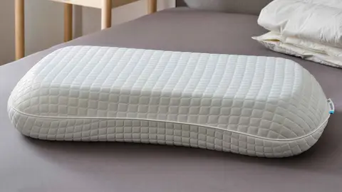 Estas almohadas de Ikea con dise&ntilde;os ergon&oacute;micos son ideales para despertarse sin dolor de espalda cada ma&ntilde;ana.jpg