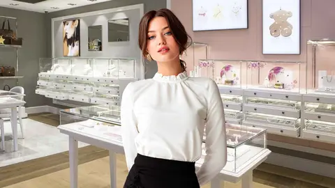 Los 4 pendientes minimalistas que todas las pijas buscan en Tous ideales para vestir elegante.jpg