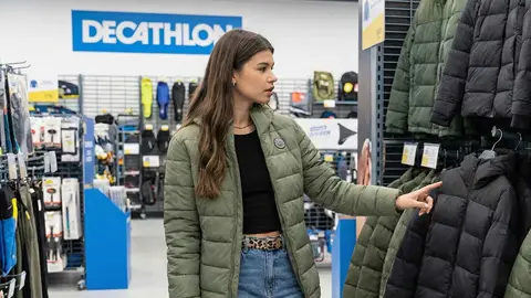 Decathlon lanza una colecci&oacute;n de plum&iacute;feros con las que vestir a la moda y no sentir nada de fr&iacute;o este invierno